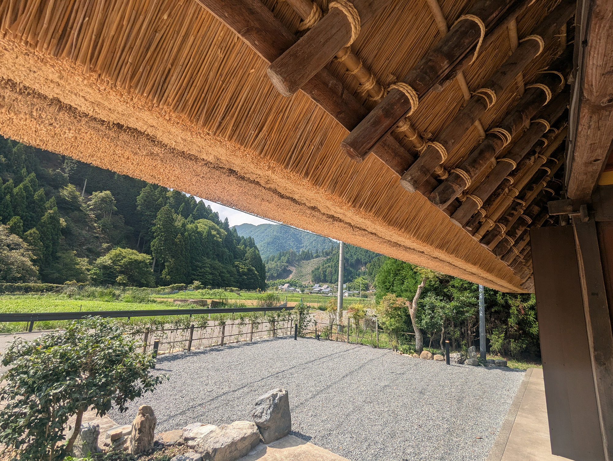 Hola MIYAMA(NIPPONIA 美山鶴ヶ岡 山の郷 関連施設)